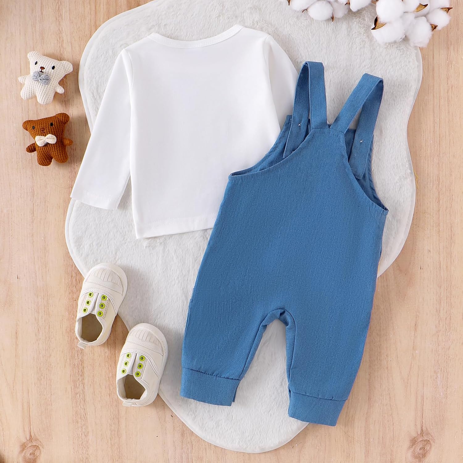 Newborn Bear Dinosaur Theme Essentials