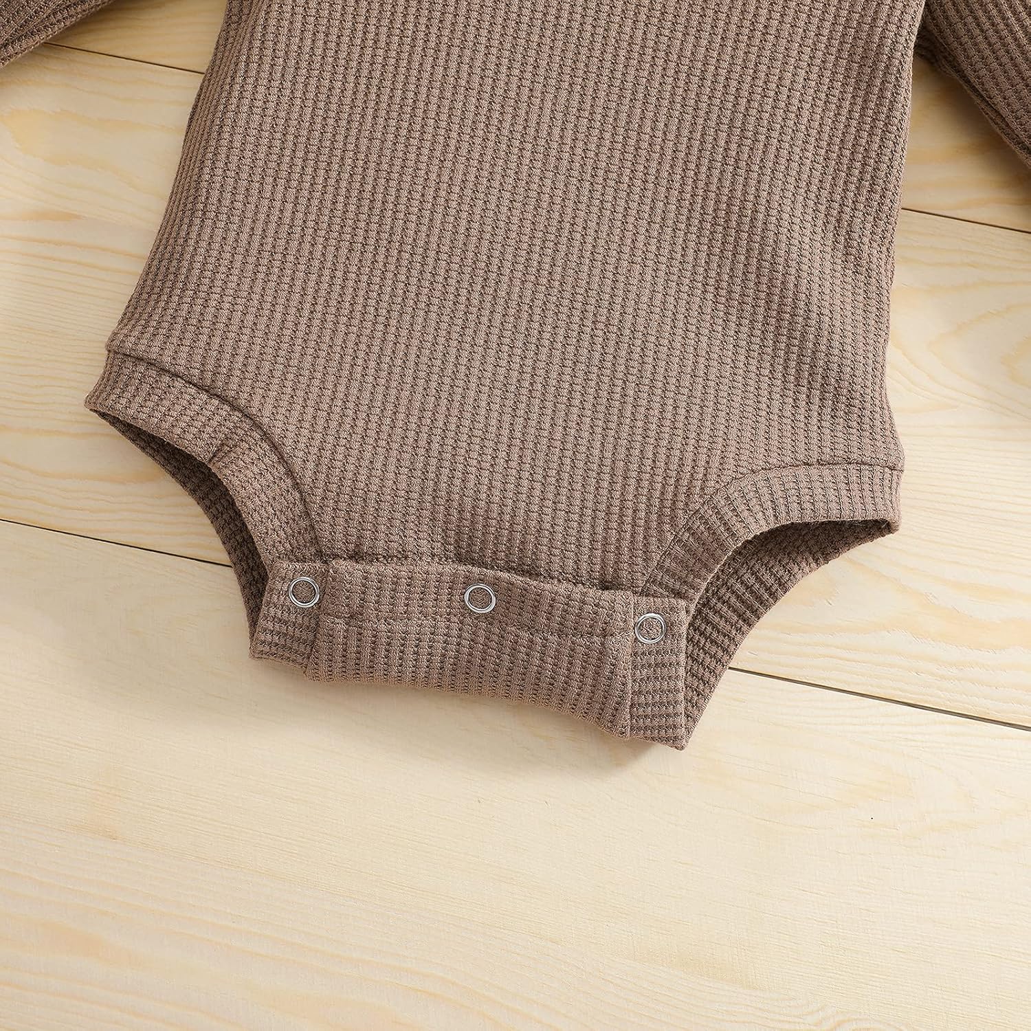 Thorn Tree Newborn Baby Outfit Set - Stretchy Cozy